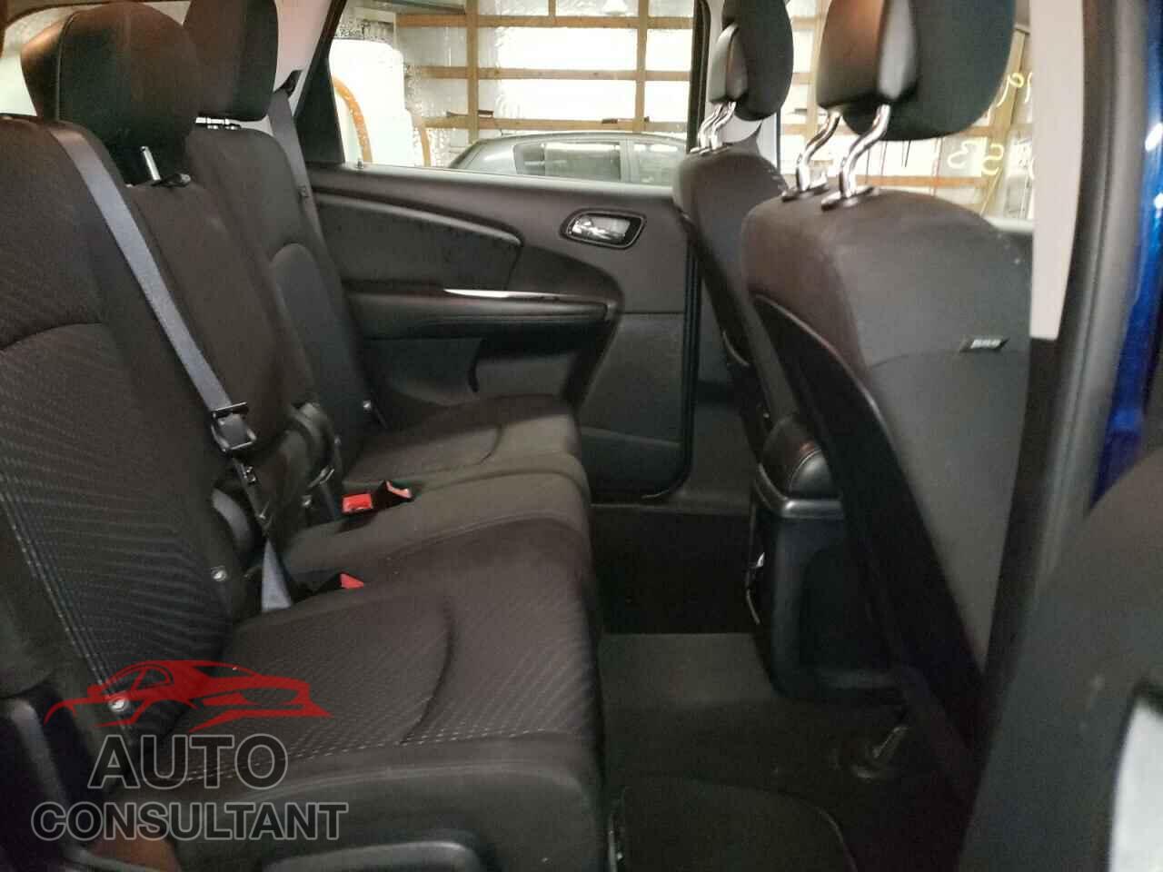 DODGE JOURNEY 2017 - 3C4PDCBG2HT533366