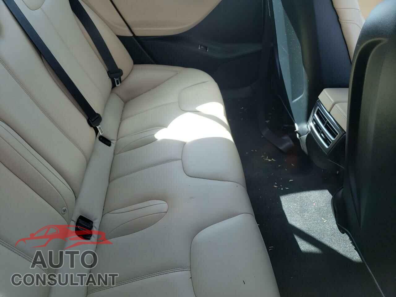 TESLA MODEL S 2016 - 5YJSA1E27GF120931