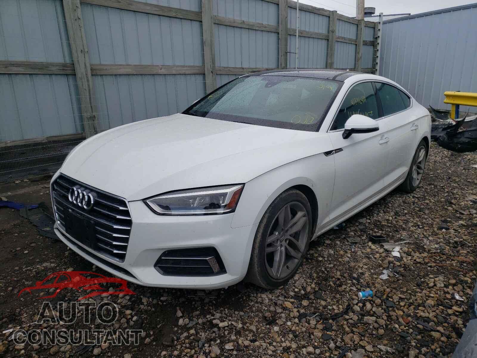 AUDI A5 2019 - WAUANCF56KA054729