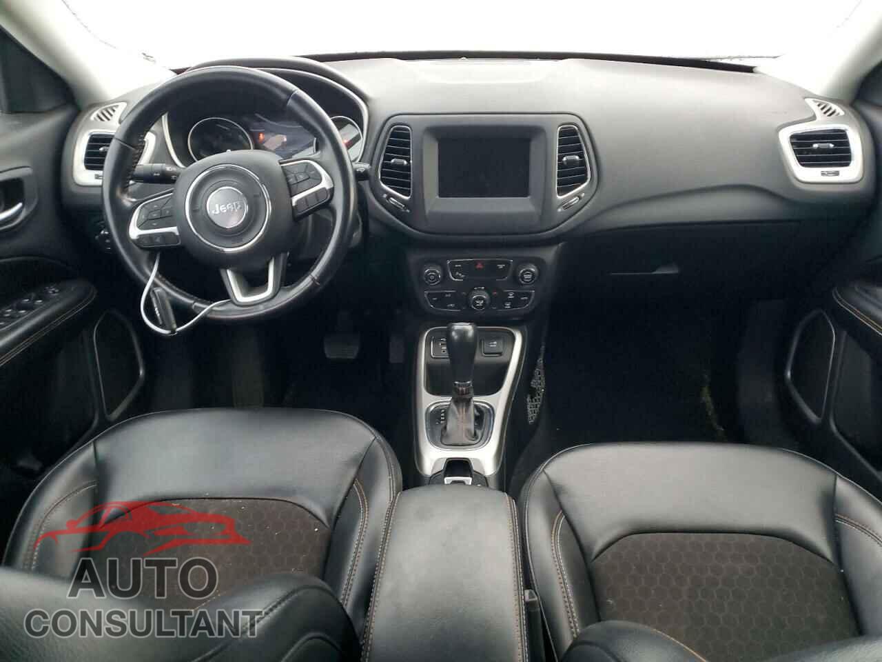 JEEP COMPASS 2020 - 3C4NJCBB5LT102338