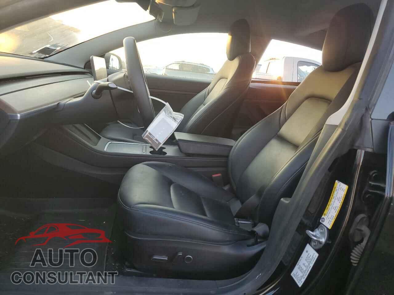 TESLA MODEL 3 2021 - 5YJ3E1EA9MF915068