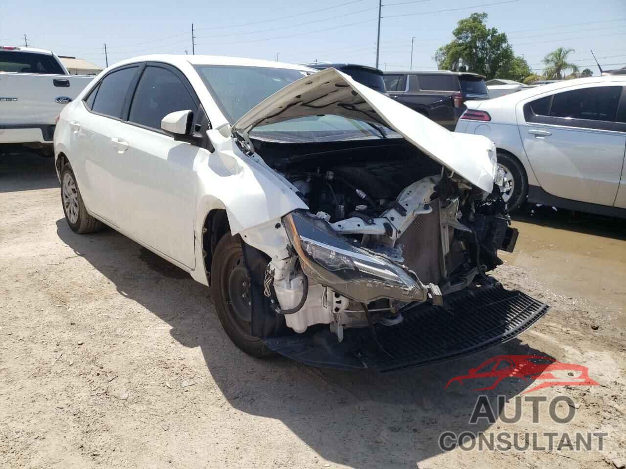 TOYOTA COROLLA 2018 - 5YFBURHE9JP770738
