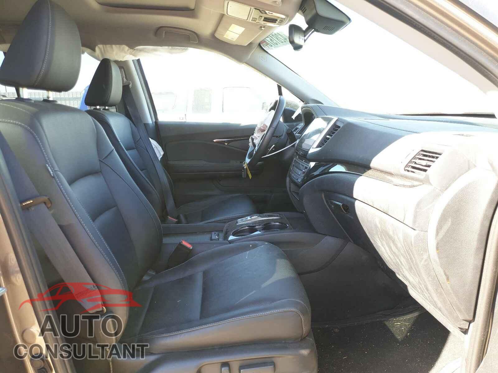 HONDA RIDGELINE 2020 - 5FPYK3F73LB013843