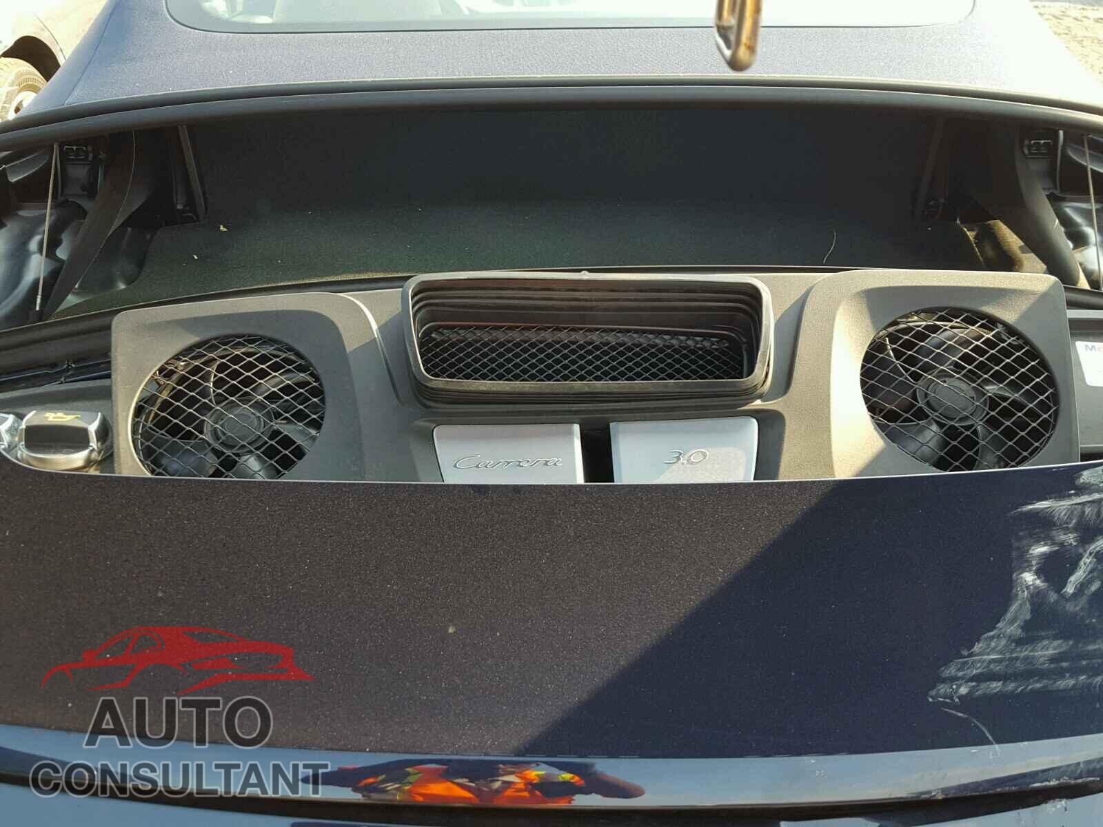 PORSCHE 911 2017 - WP0CA2A97HS141103