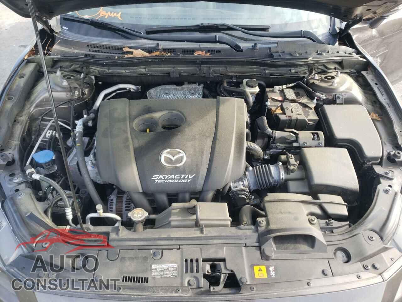 MAZDA 3 2017 - 3MZBN1V74HM106592
