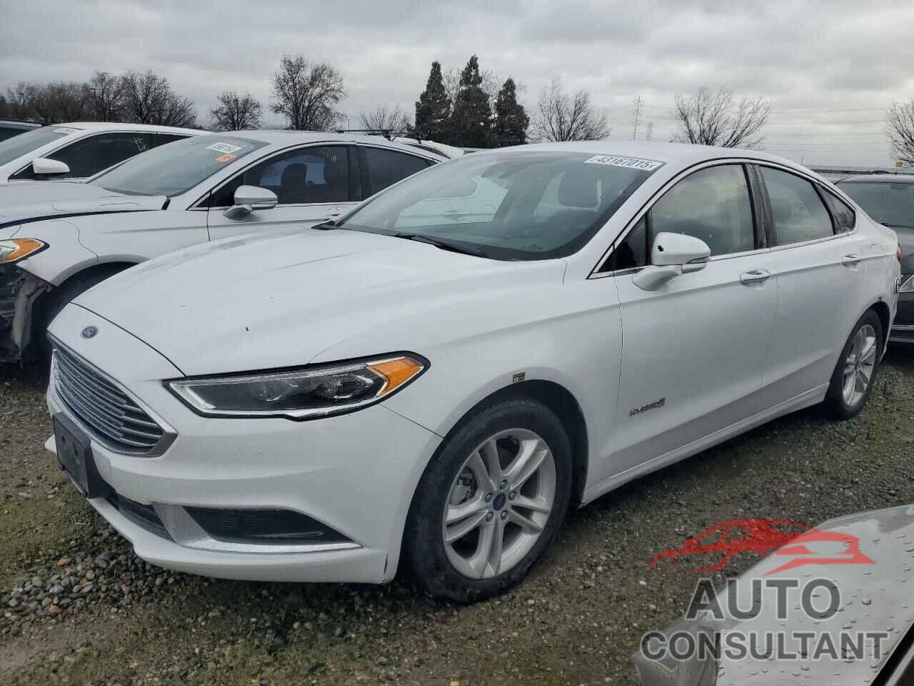 FORD FUSION 2023 - 3FA6P0LU1JR129828