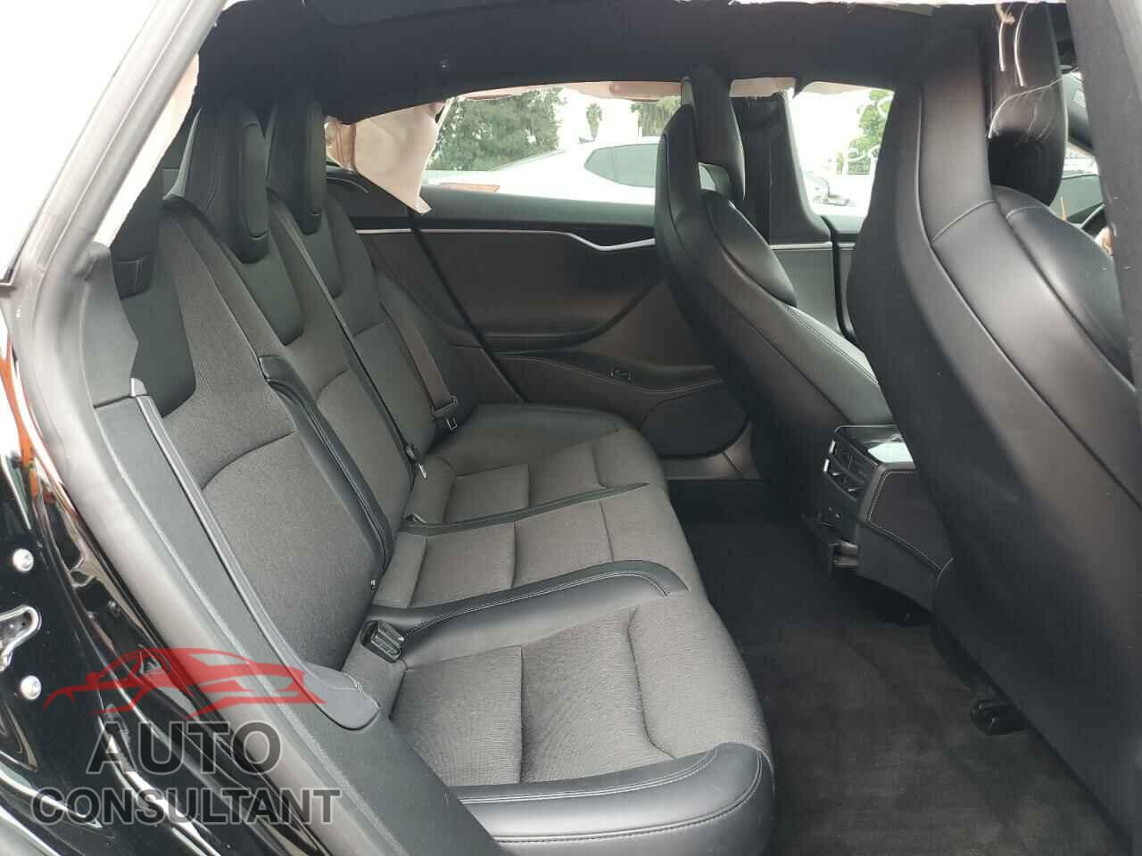 TESLA MODEL S 2018 - 5YJSA1E20JF280916