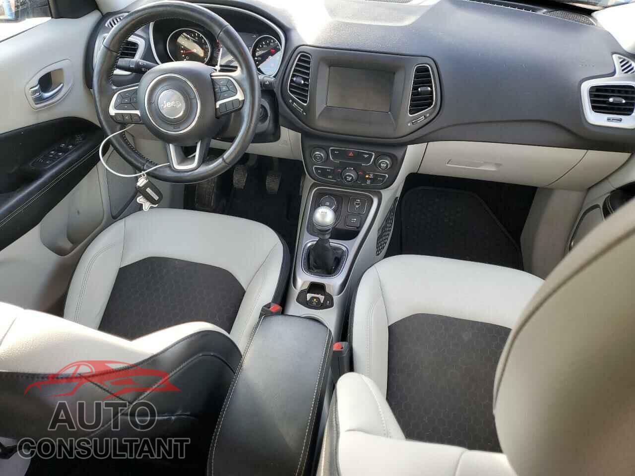 JEEP COMPASS 2017 - 3C4NJDBB5HT650613