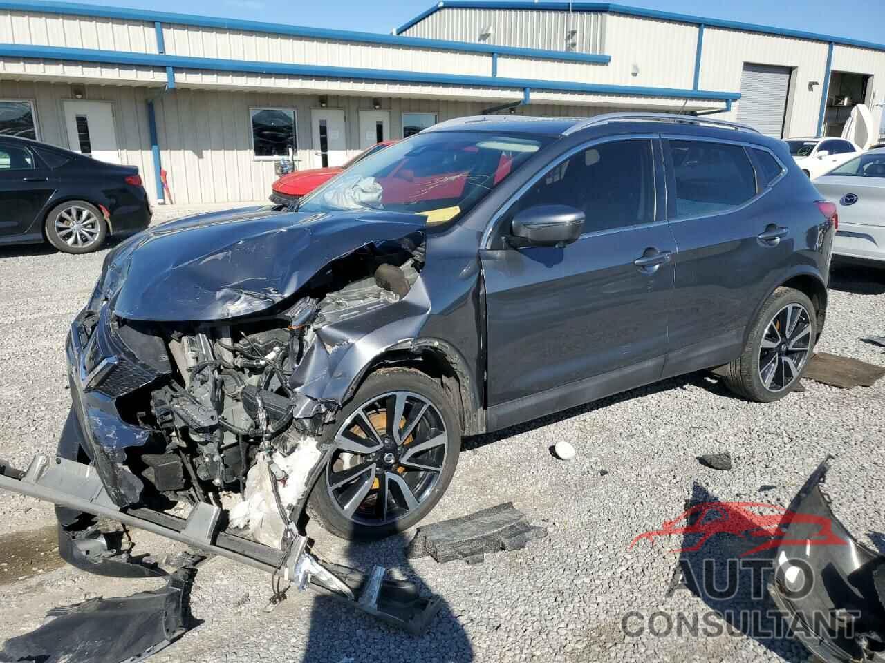 NISSAN ROGUE 2017 - JN1BJ1CR0HW102187