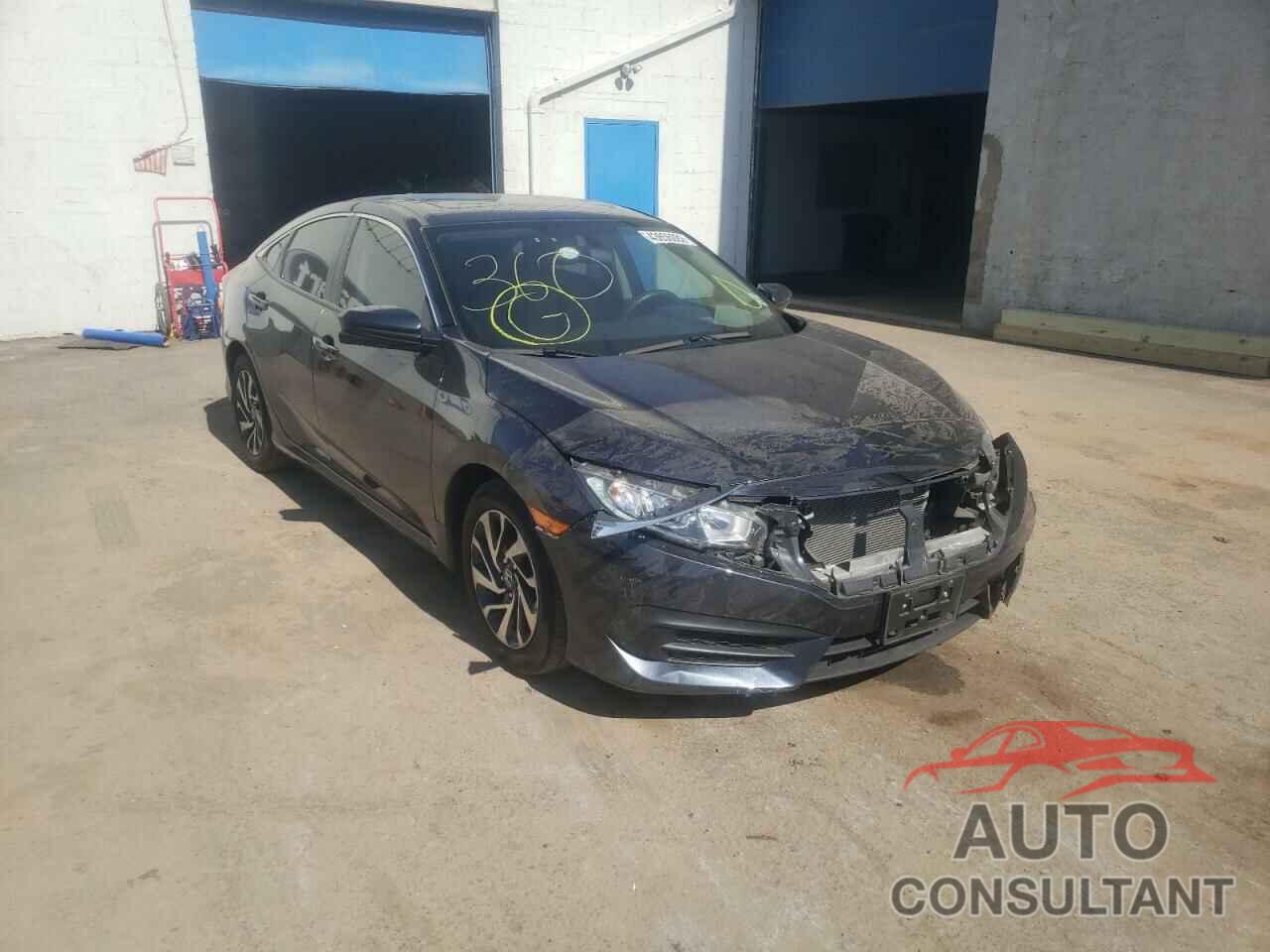 HONDA CIVIC 2018 - 2HGFC2F78JH556170