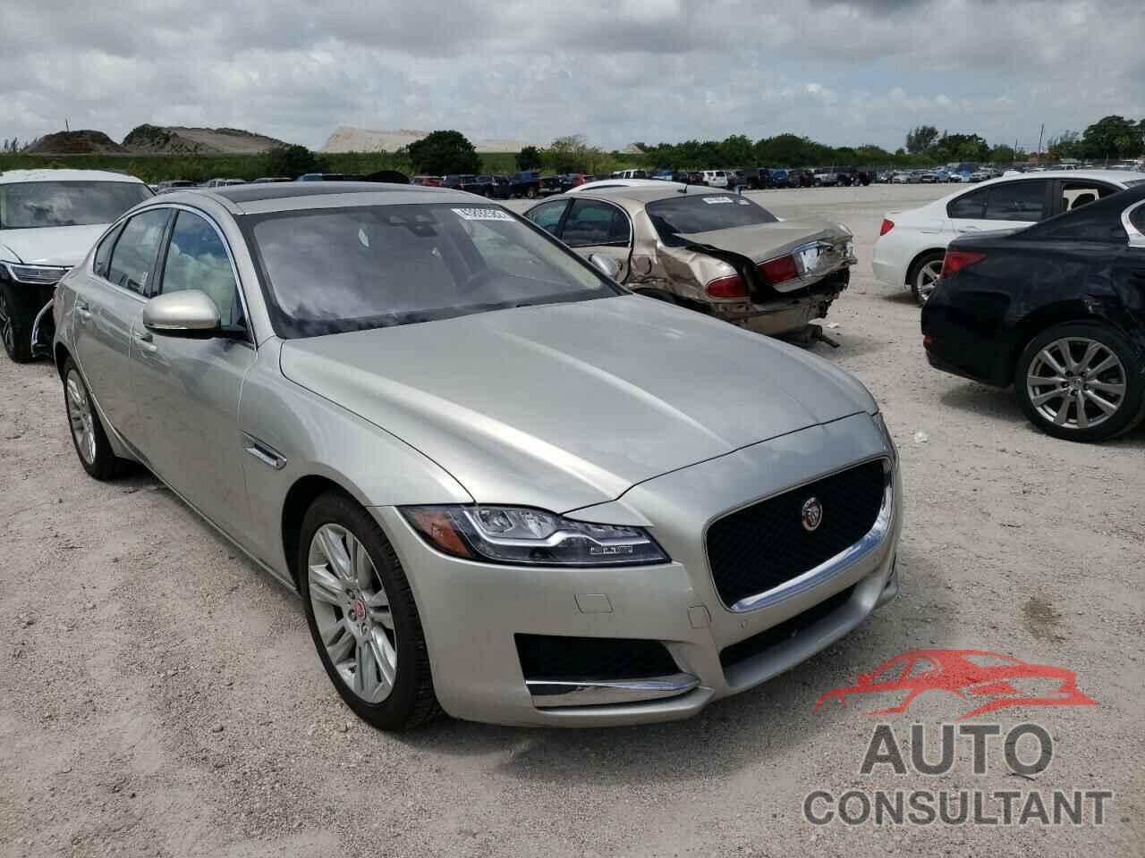 JAGUAR XF 2017 - SAJBD4BV0HCY35637