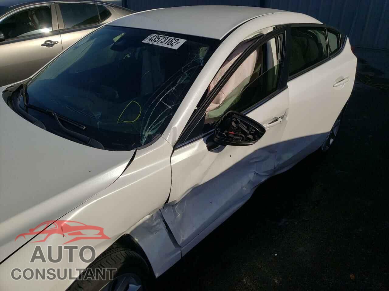 MAZDA 3 2017 - 3MZBN1V72HM110107