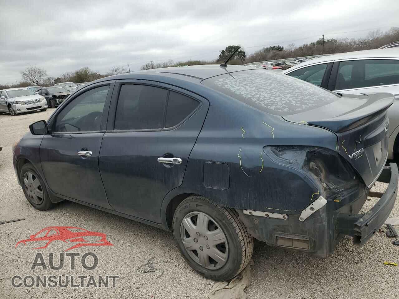 NISSAN VERSA 2017 - 3N1CN7AP8HL886248