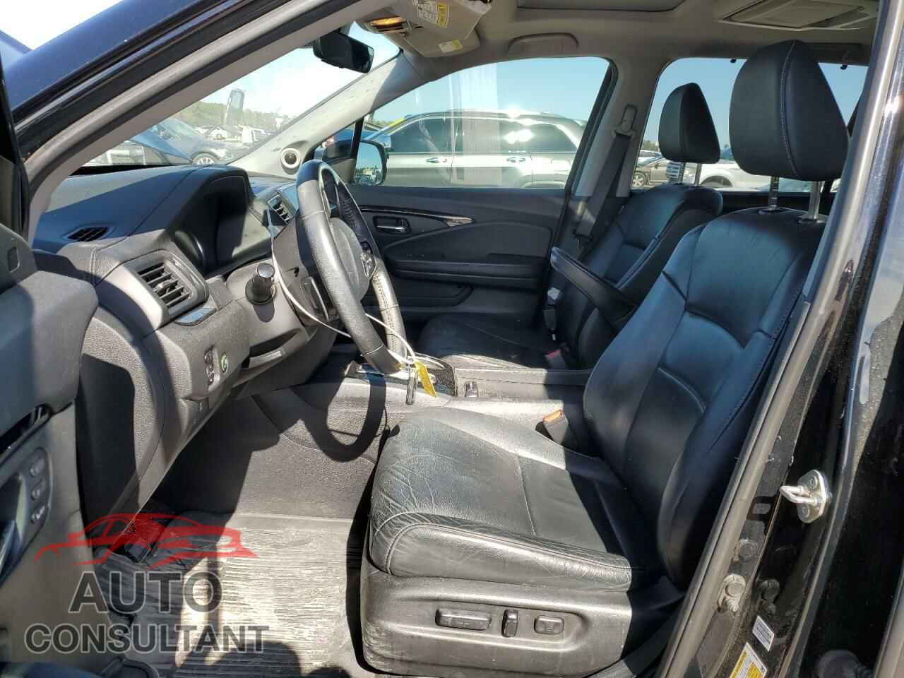 HONDA PILOT 2019 - 5FNYF5H69KB019903
