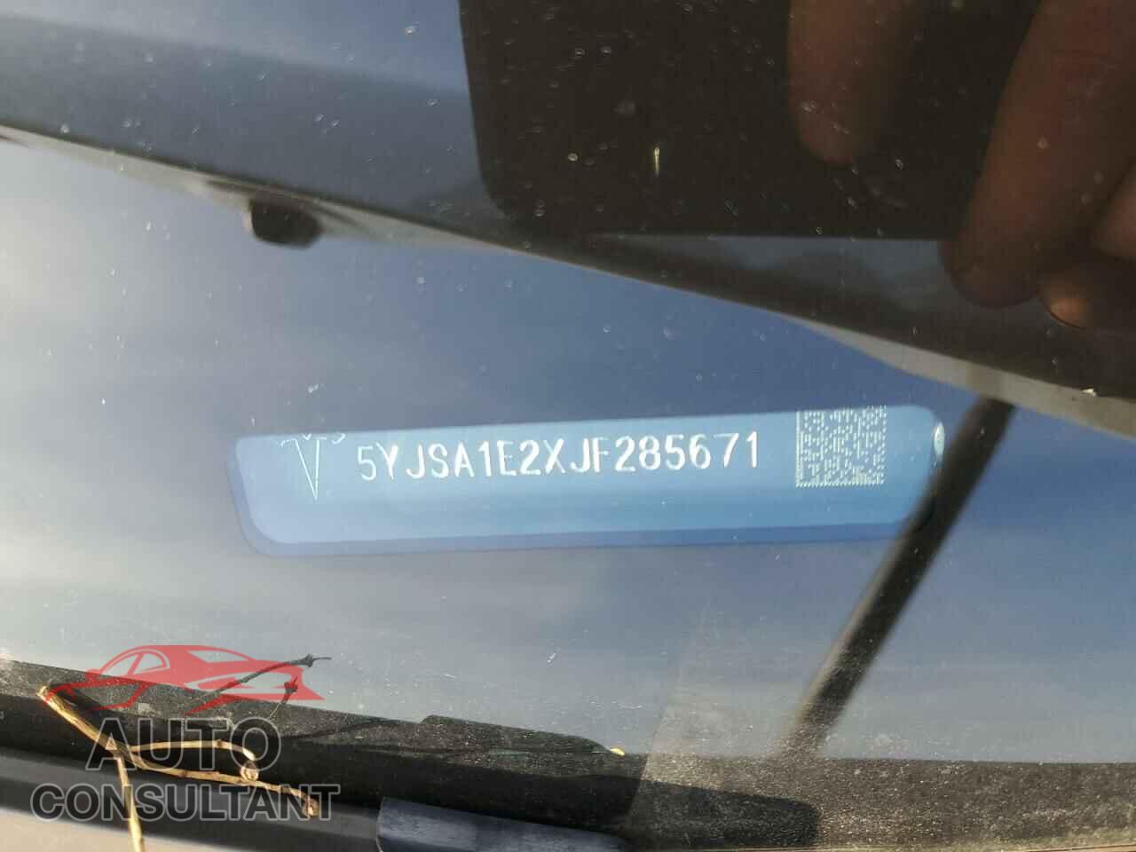 TESLA MODEL S 2018 - 5YJSA1E2XJF285671
