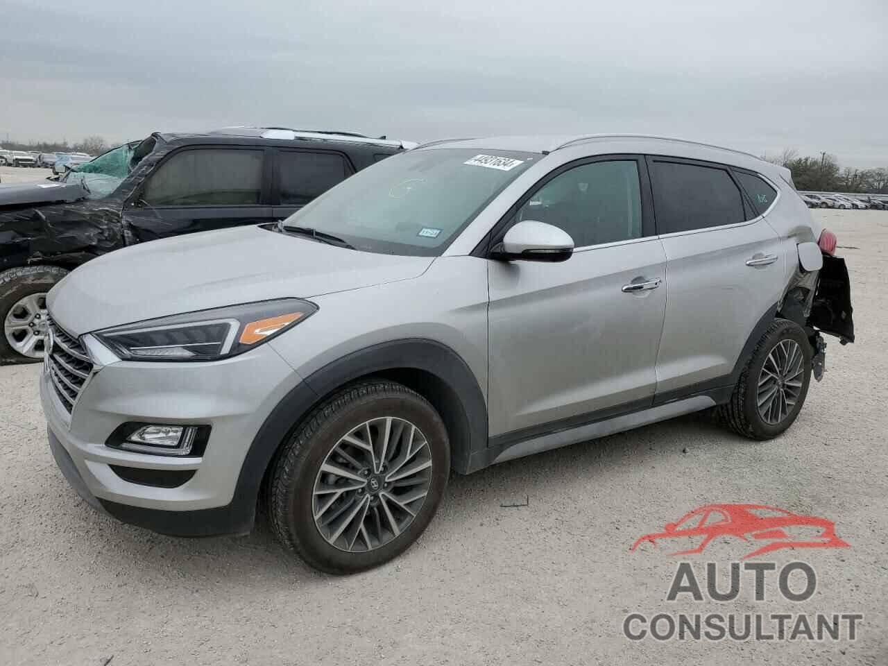 HYUNDAI TUCSON 2021 - KM8J33AL7MU323400