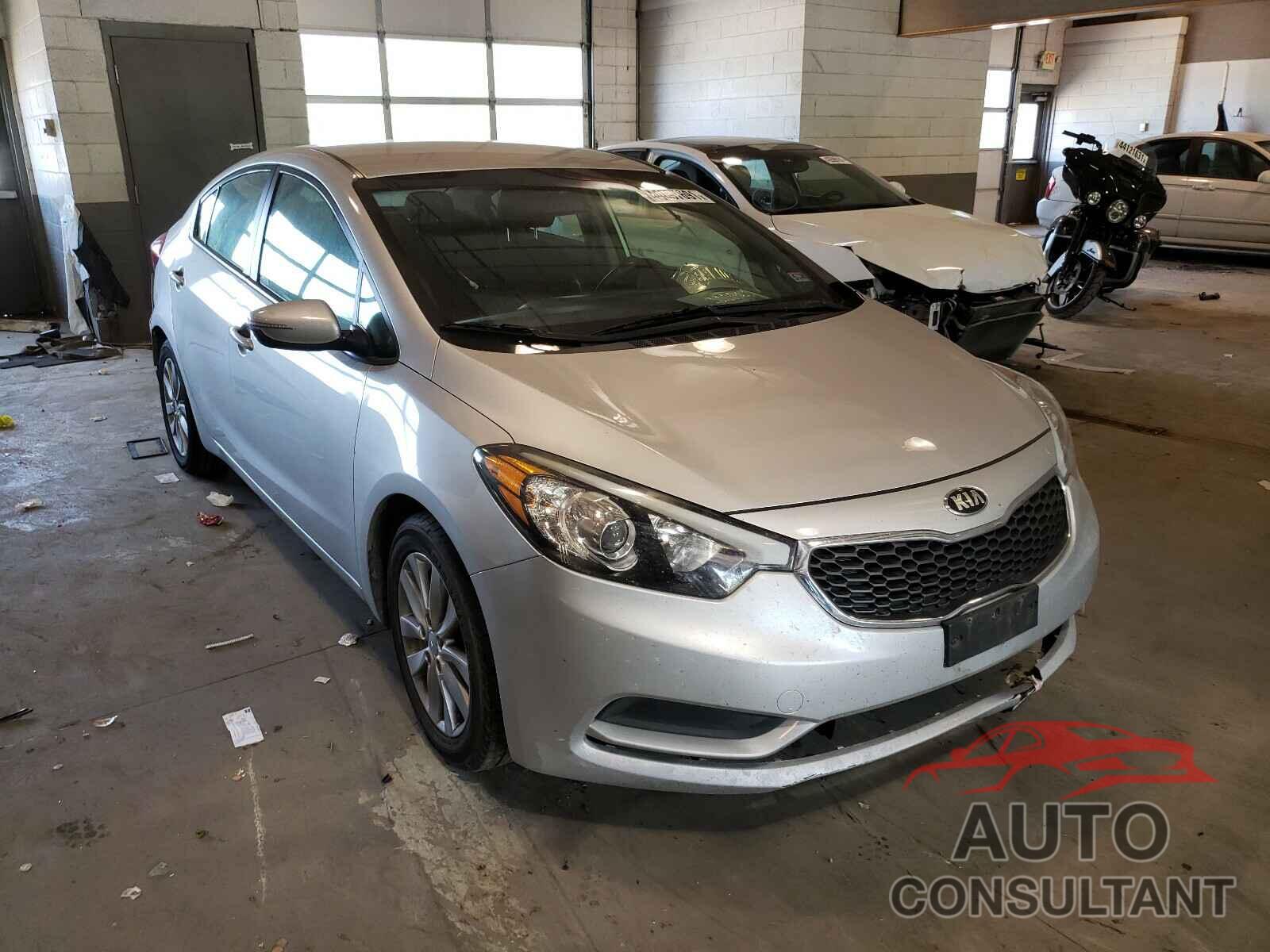 KIA FORTE 2016 - KNAFX4A65G5596393