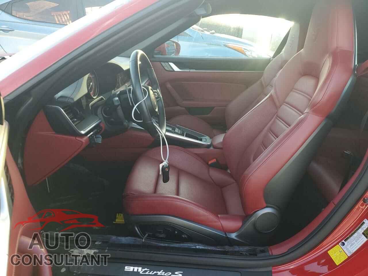 PORSCHE 911 2021 - WP0CD2A90MS263755