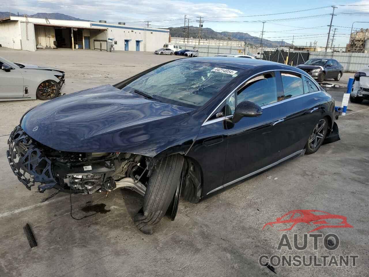 MERCEDES-BENZ EQE SEDAN 2023 - W1KEG2CB3PF033484