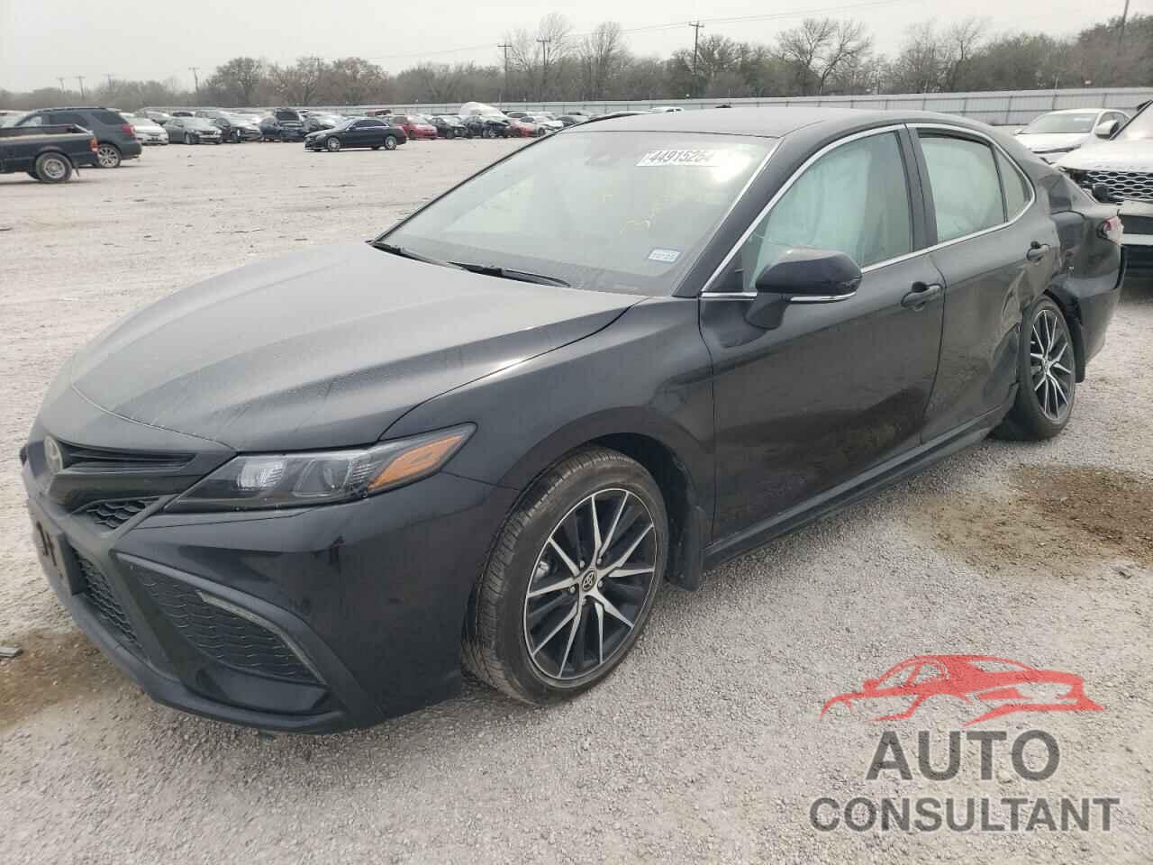 TOYOTA CAMRY 2024 - 4T1G11AK3RU203015