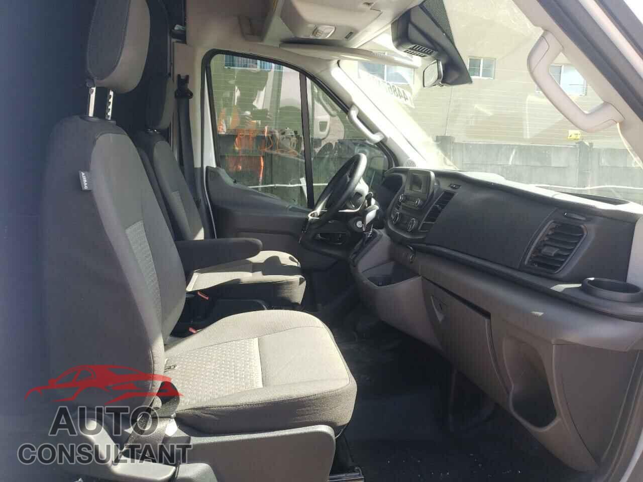 FORD TRANSIT CO 2020 - 1FTBR1C82LKA52230