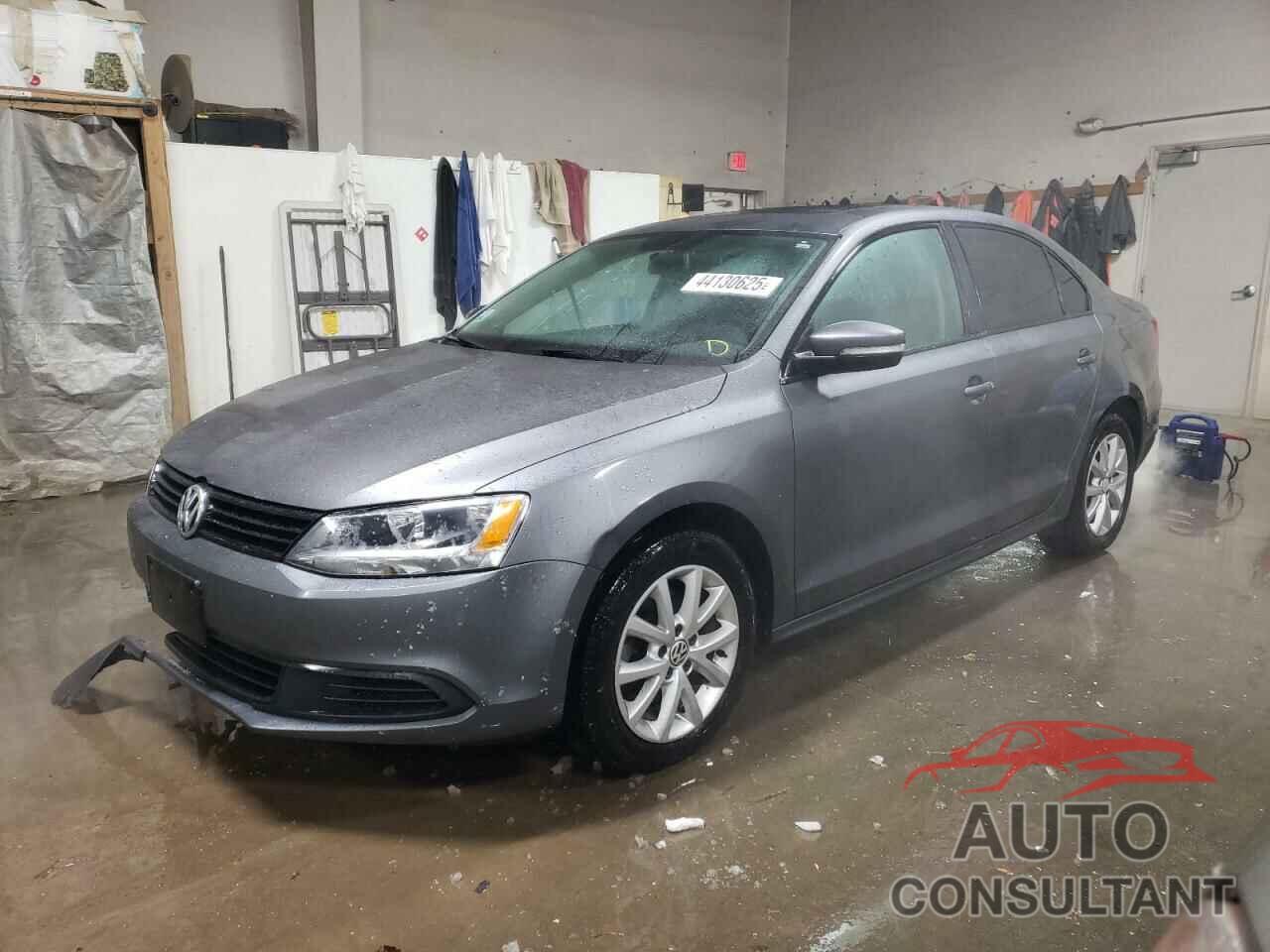 VOLKSWAGEN JETTA 2012 - 3VWDX7AJ1CM388481