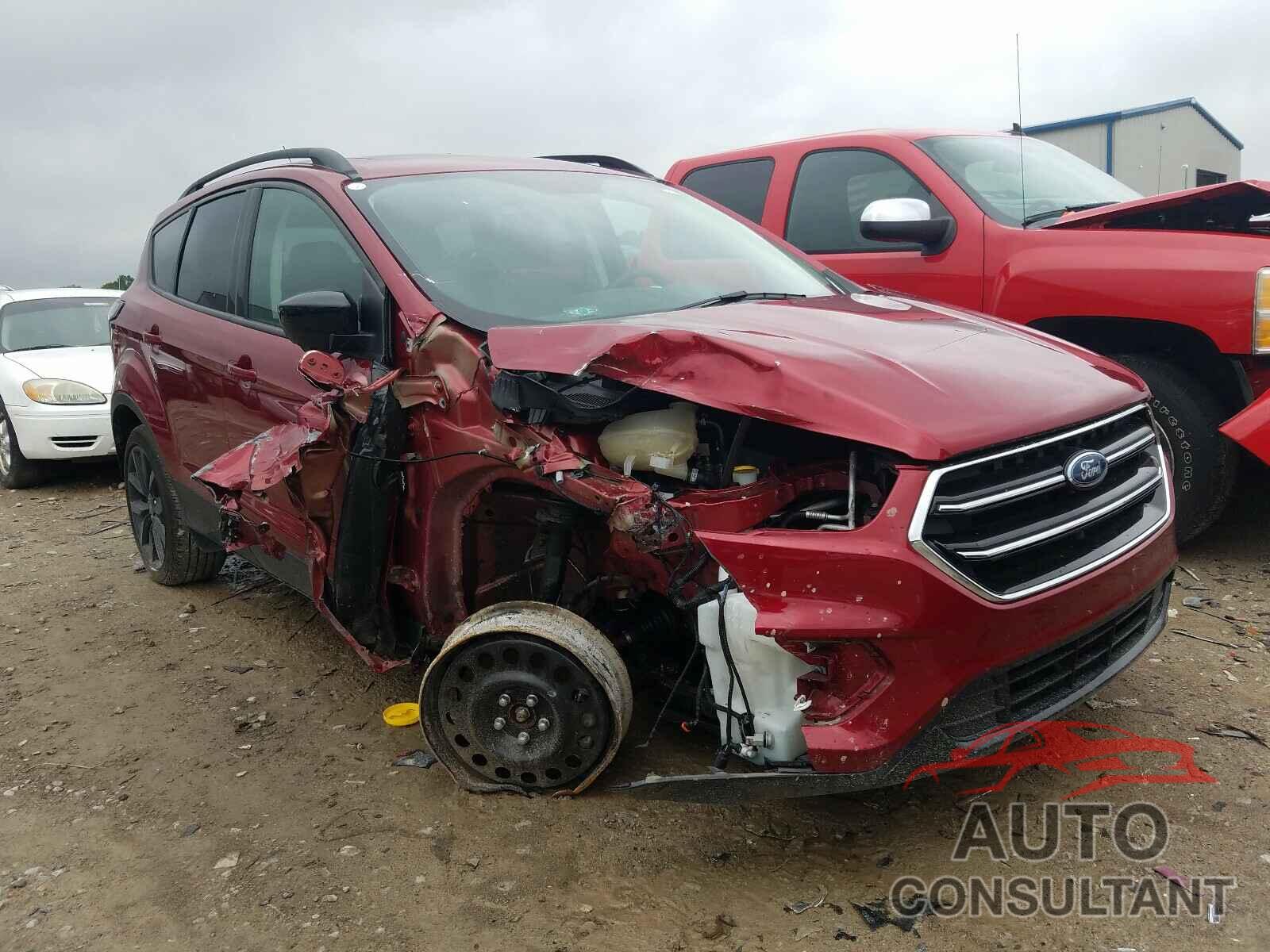 FORD ESCAPE 2017 - 1FMCU0G96HUC32933