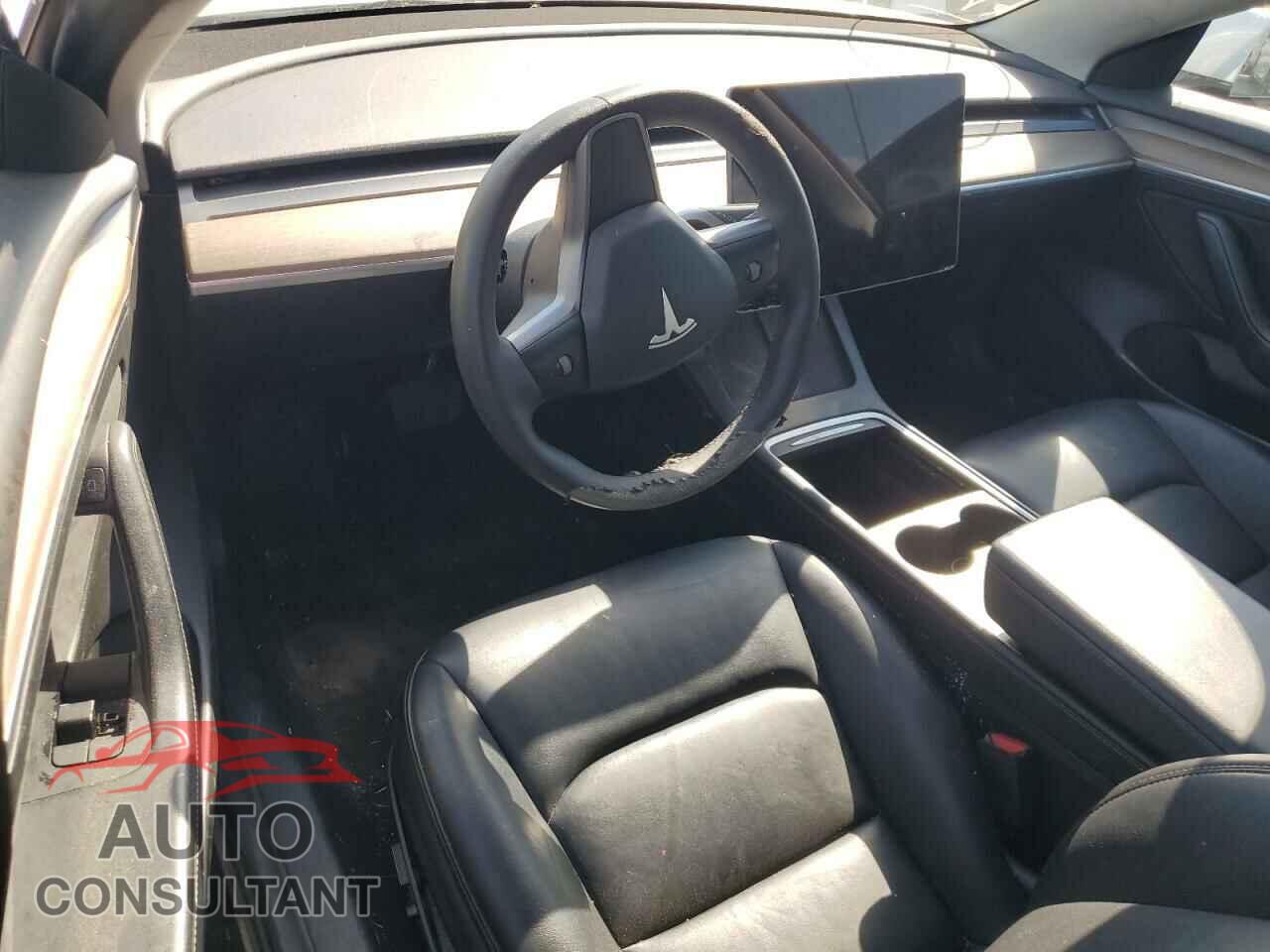 TESLA MODEL 3 2022 - 5YJ3E1EA0NF240874
