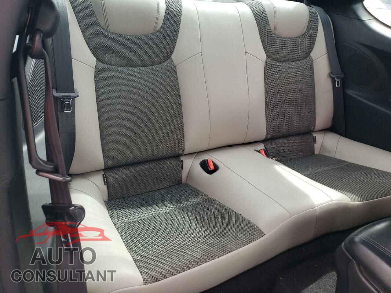 HYUNDAI GENESIS 2014 - KMHHT6KD6EU113833
