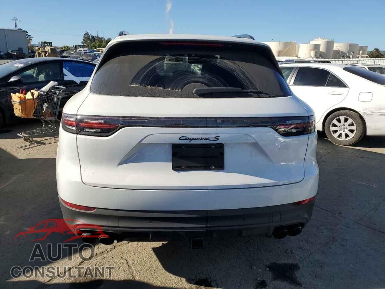 PORSCHE CAYENNE 2023 - WP1AB2AY4PDA14760