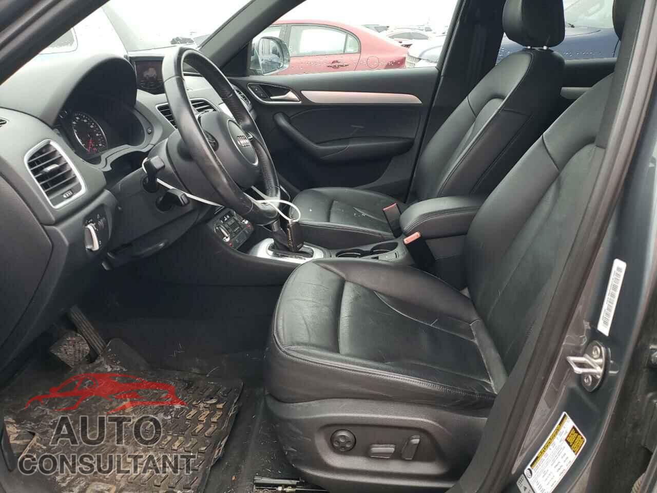 AUDI Q3 2015 - WA1GFCFS4FR005269