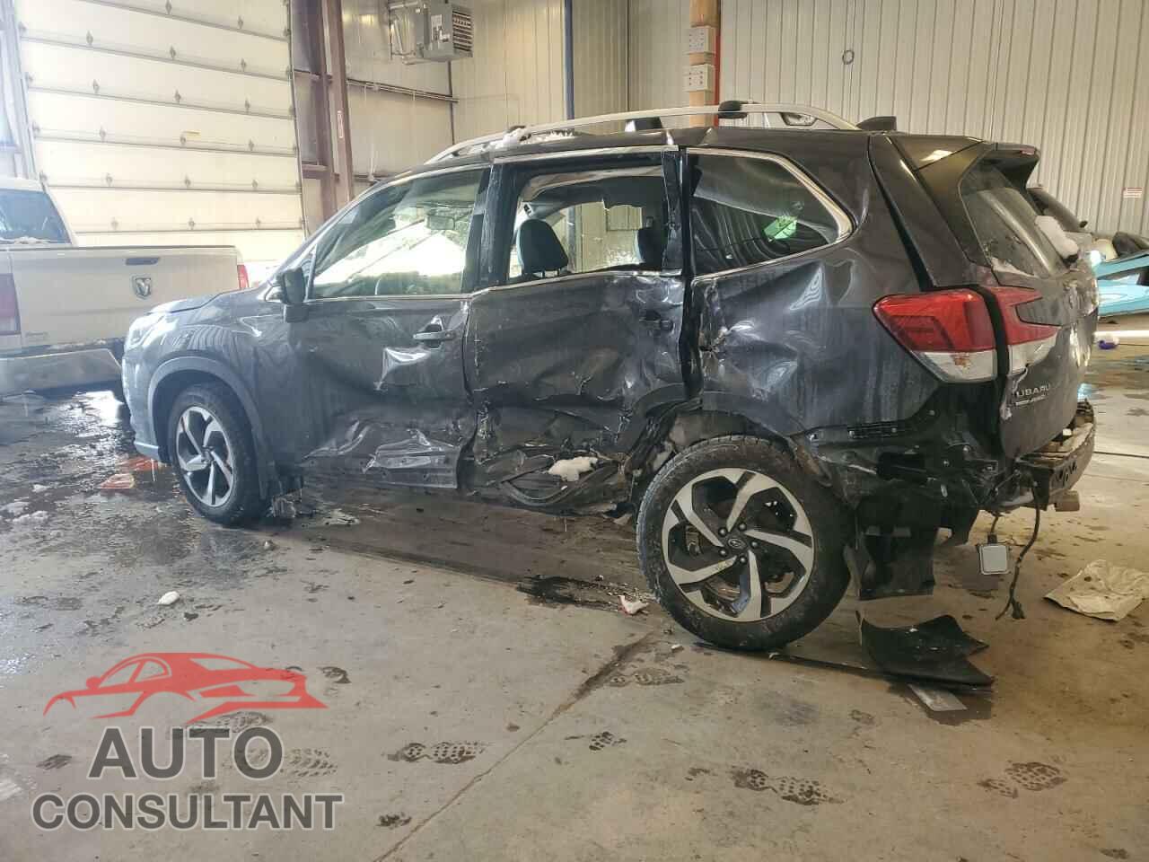 SUBARU FORESTER 2023 - JF2SKARC8PH421533