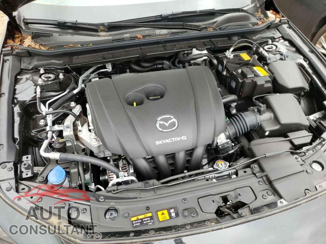 MAZDA 3 2021 - JM1BPBML3M1348010