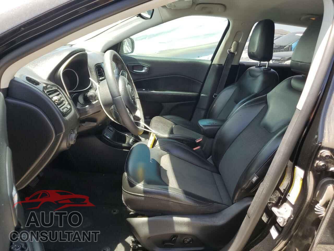 JEEP COMPASS 2019 - 3C4NJCBB4KT715548