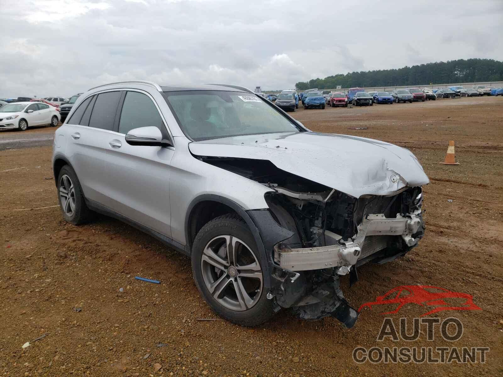 MERCEDES-BENZ GLC-CLASS 2016 - WDC0G4JB3GF010588