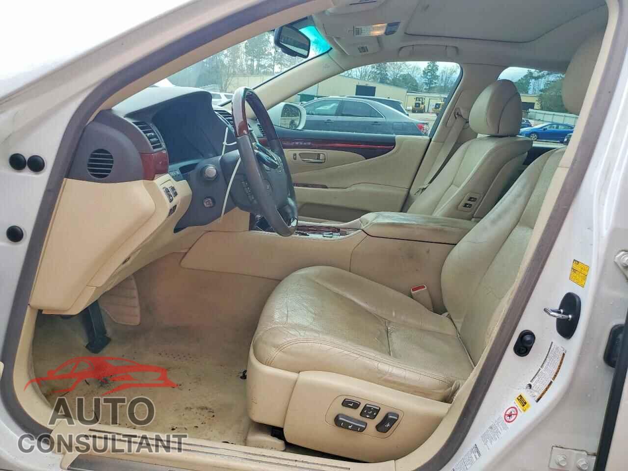 LEXUS LS500 2010 - JTHCL5EF5A5006037