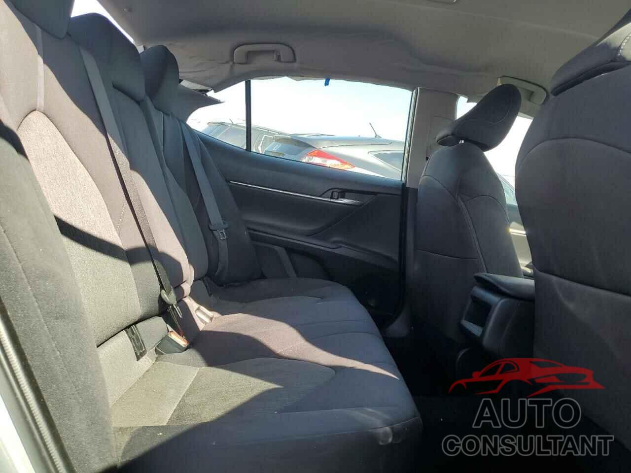 TOYOTA CAMRY 2023 - 4T1C11AK2PU141442