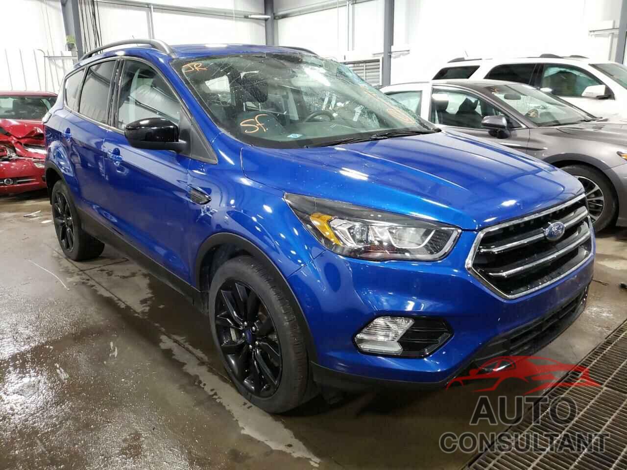 FORD ESCAPE 2017 - 1FMCU9GD8HUC86792