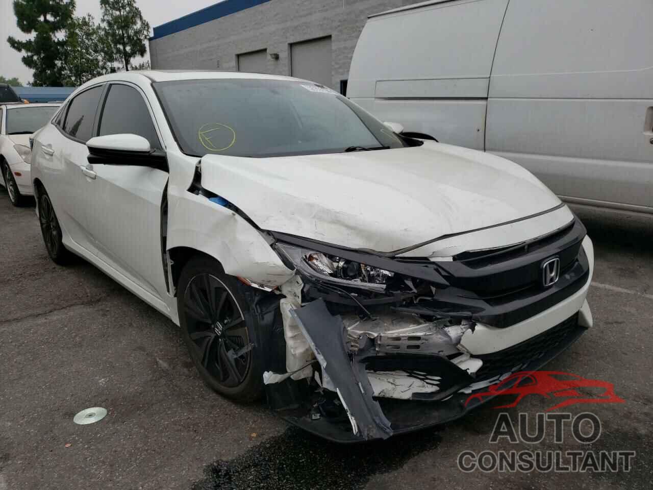 HONDA CIVIC 2018 - SHHFK7H58JU222963