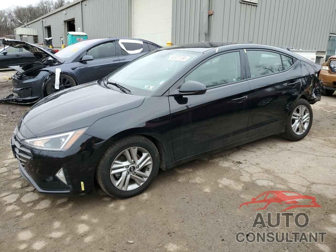 HYUNDAI ELANTRA 2020 - 5NPD84LF2LH622043