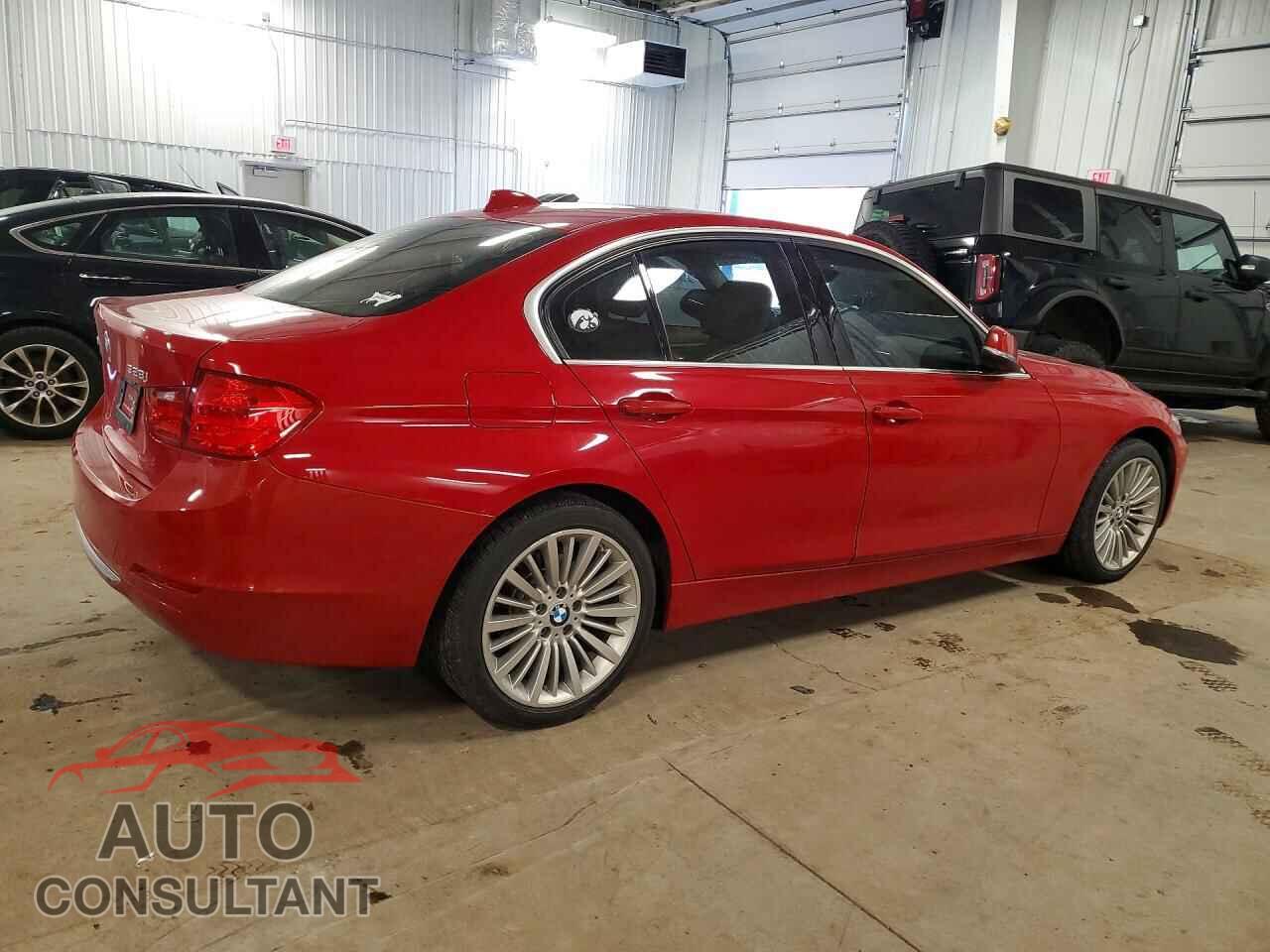 BMW 3 SERIES 2013 - WBA3B5C59DF599198
