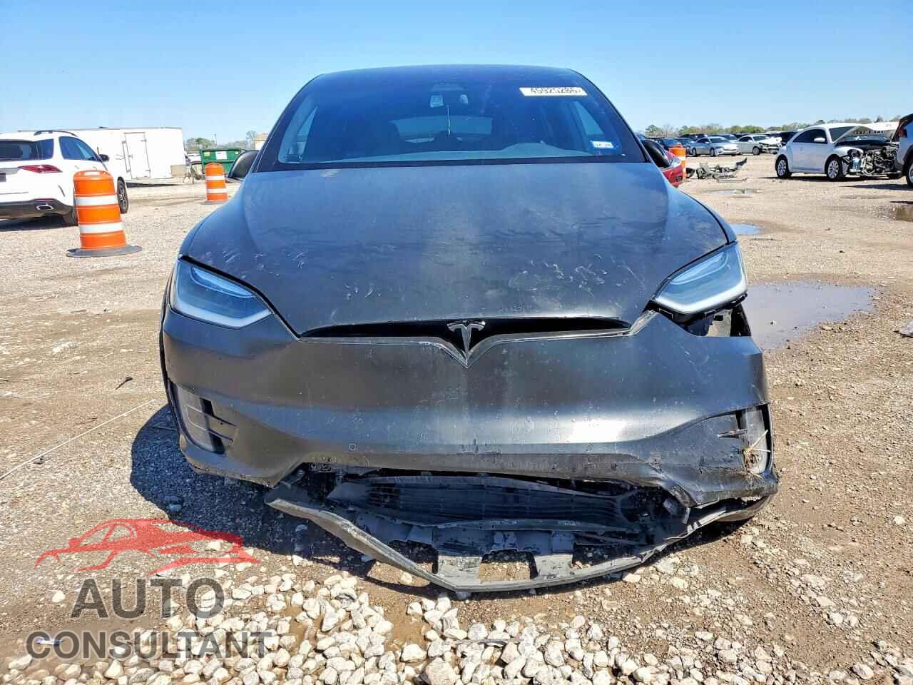 TESLA MODEL X 2017 - 5YJXCDE23HF061363