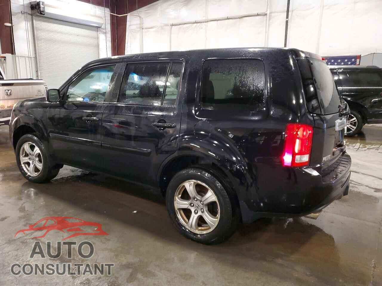 HONDA PILOT 2013 - 5FNYF4H54DB026164