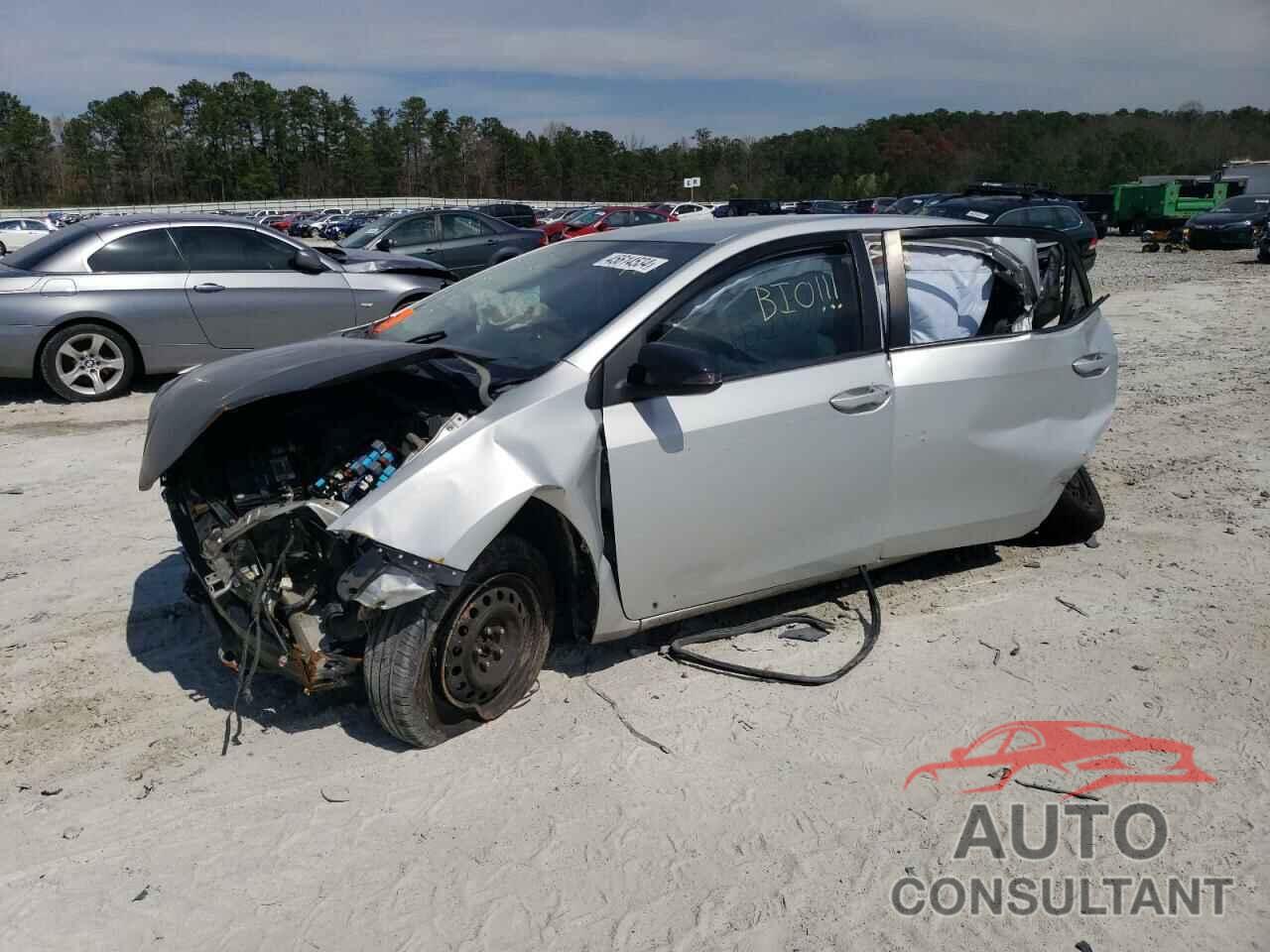 TOYOTA COROLLA 2018 - 2T1BURHE4JC056323