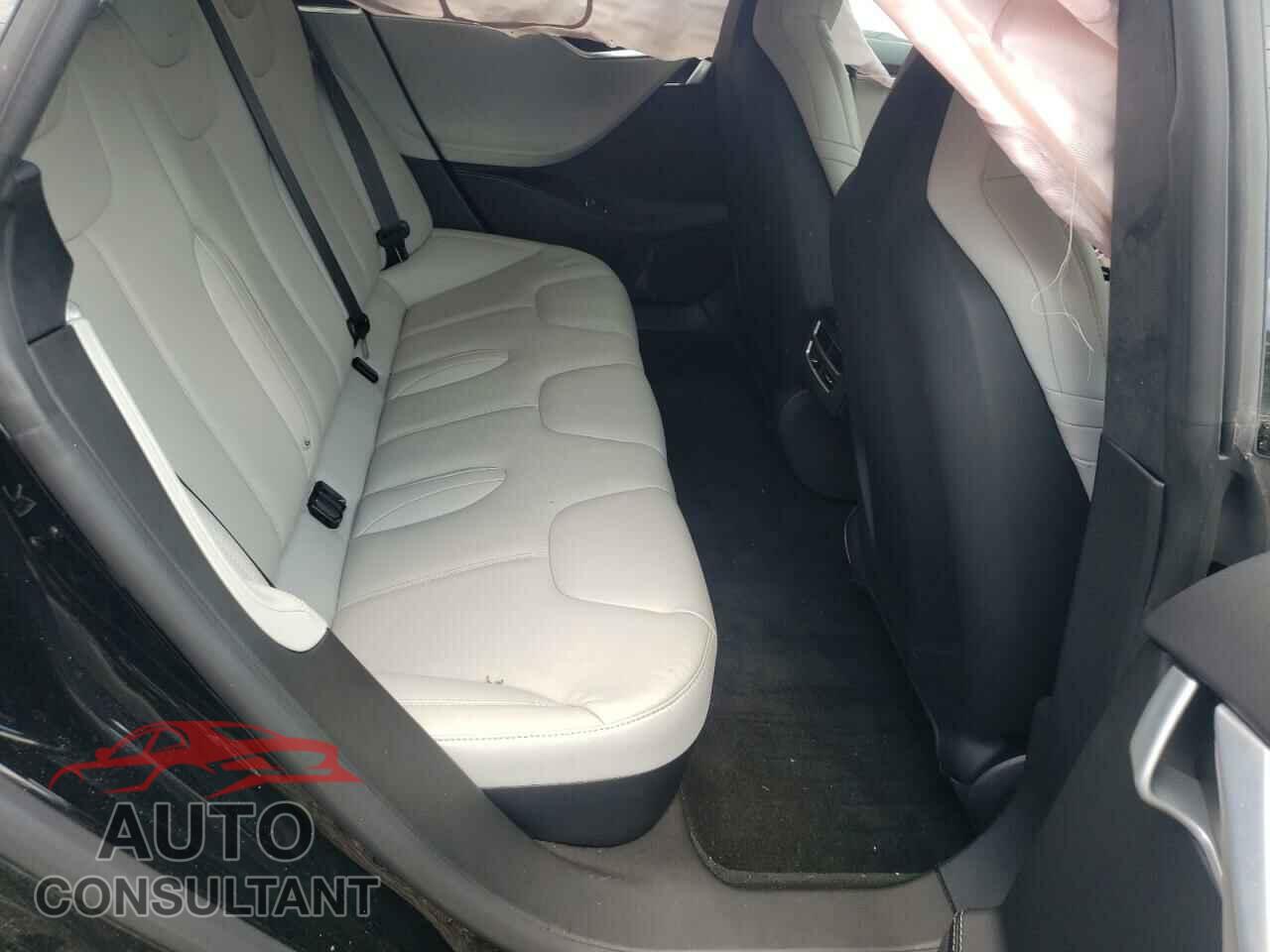 TESLA MODEL S 2016 - 5YJSA1E26GF154410
