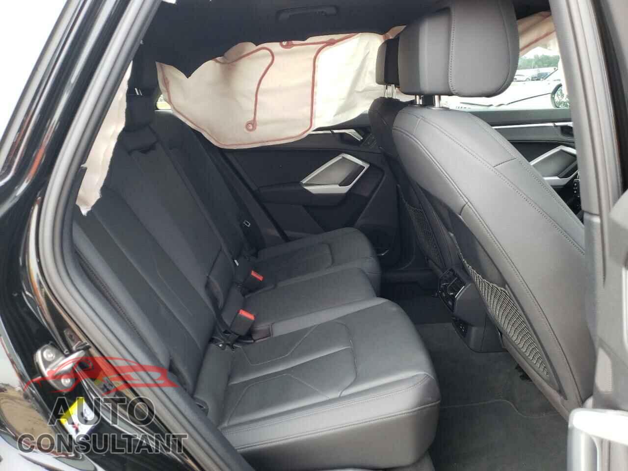 AUDI Q3 2021 - WA1EECF30M1031429