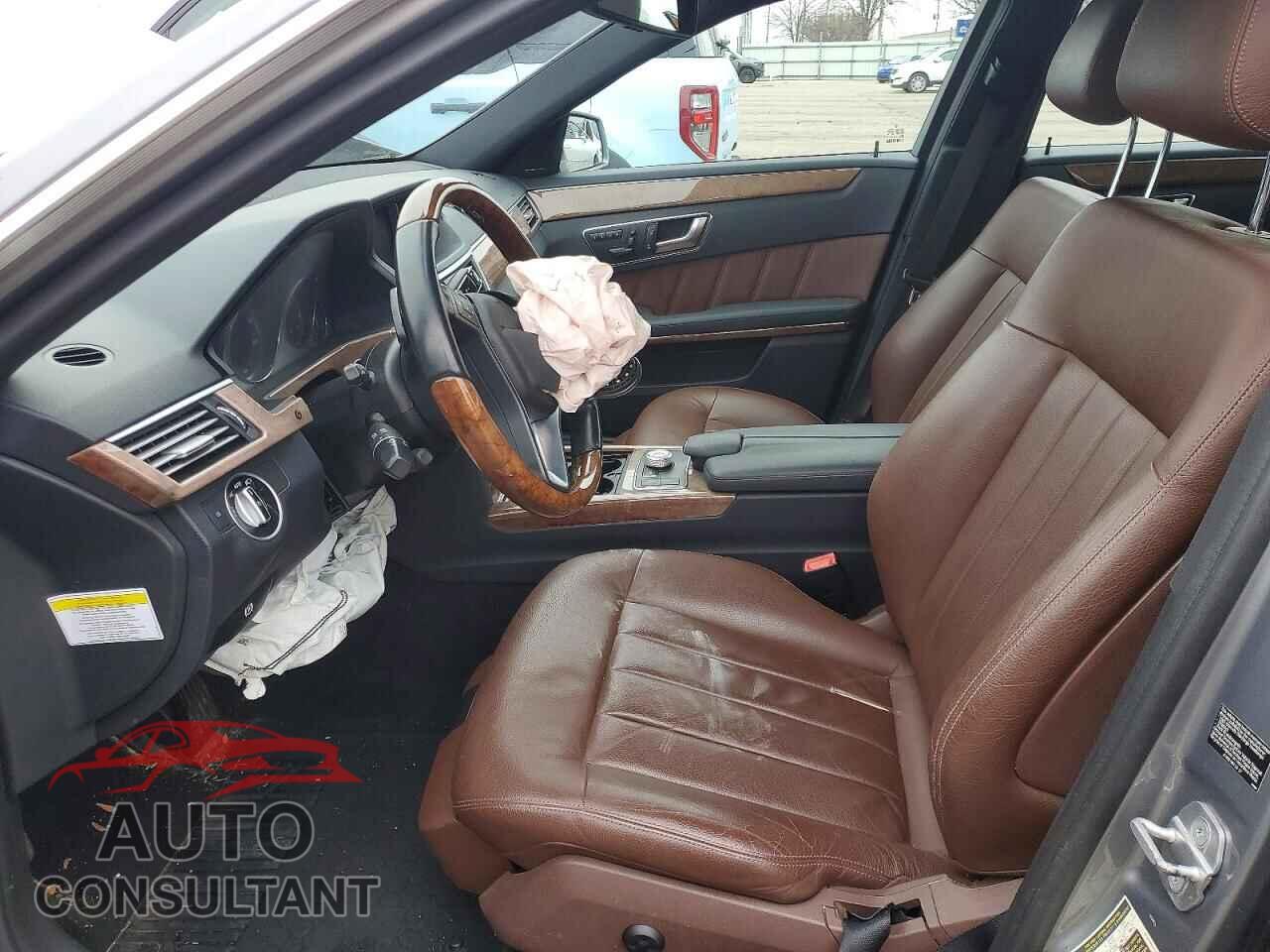MERCEDES-BENZ E-CLASS 2012 - WDDHF8JB1CA553499