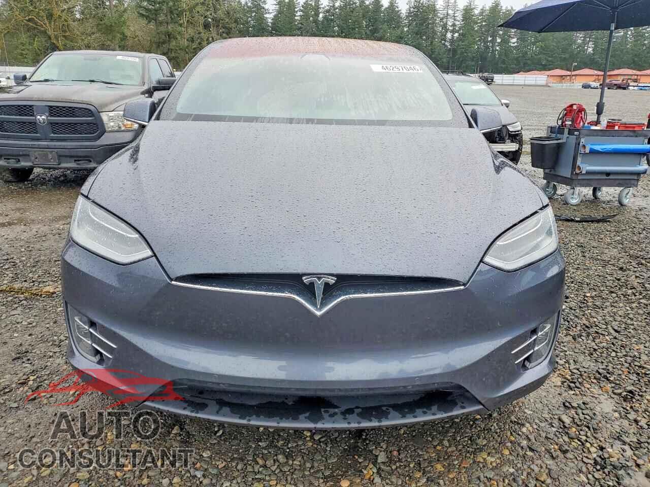 TESLA MODEL X 2019 - 5YJXCBE21KF211627