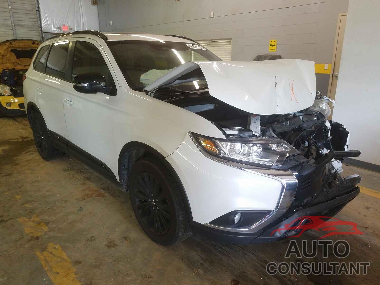 MITSUBISHI OUTLANDER 2020 - JA4AD3A30LZ041001