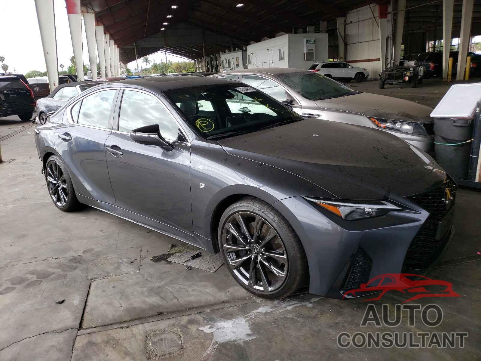 LEXUS IS 2021 - JTHGZ1B21M5043133